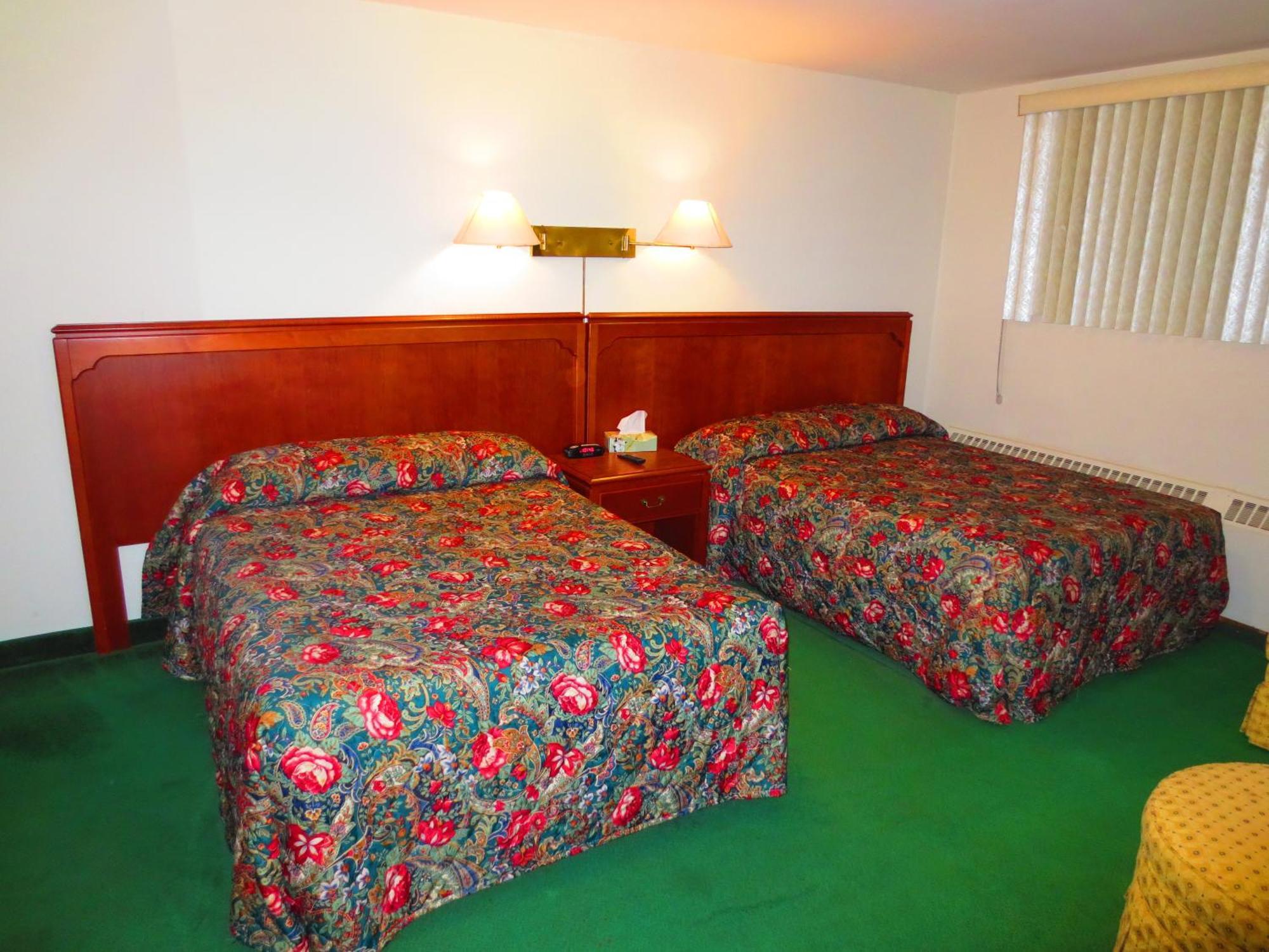 Canadiana Motel Hanover Εξωτερικό φωτογραφία