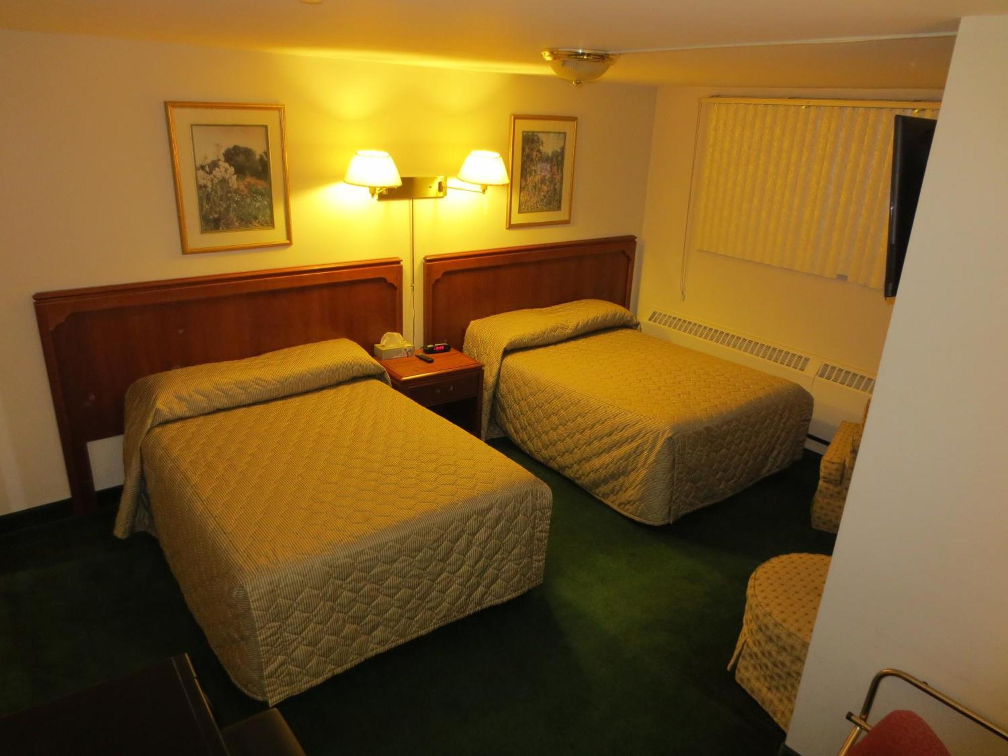 Canadiana Motel Hanover Εξωτερικό φωτογραφία
